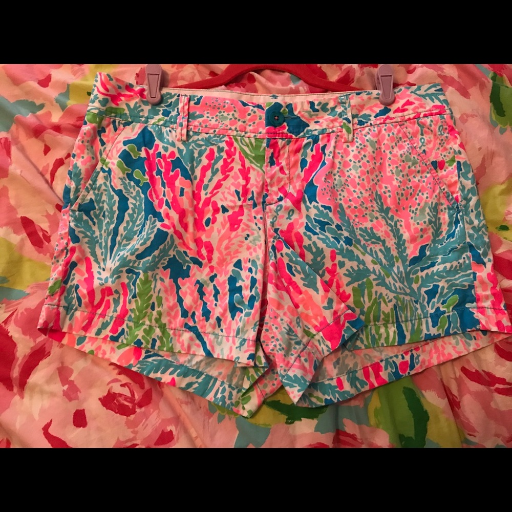 Lilly Pulitzer lets Cha Cha Callahan size 14
